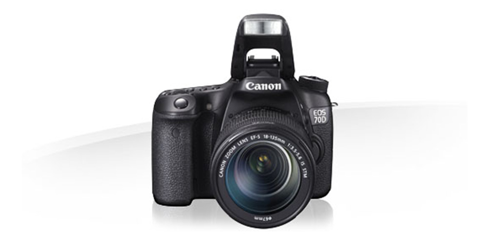 фотокамера-CANON-70D-с-объективом-18-55