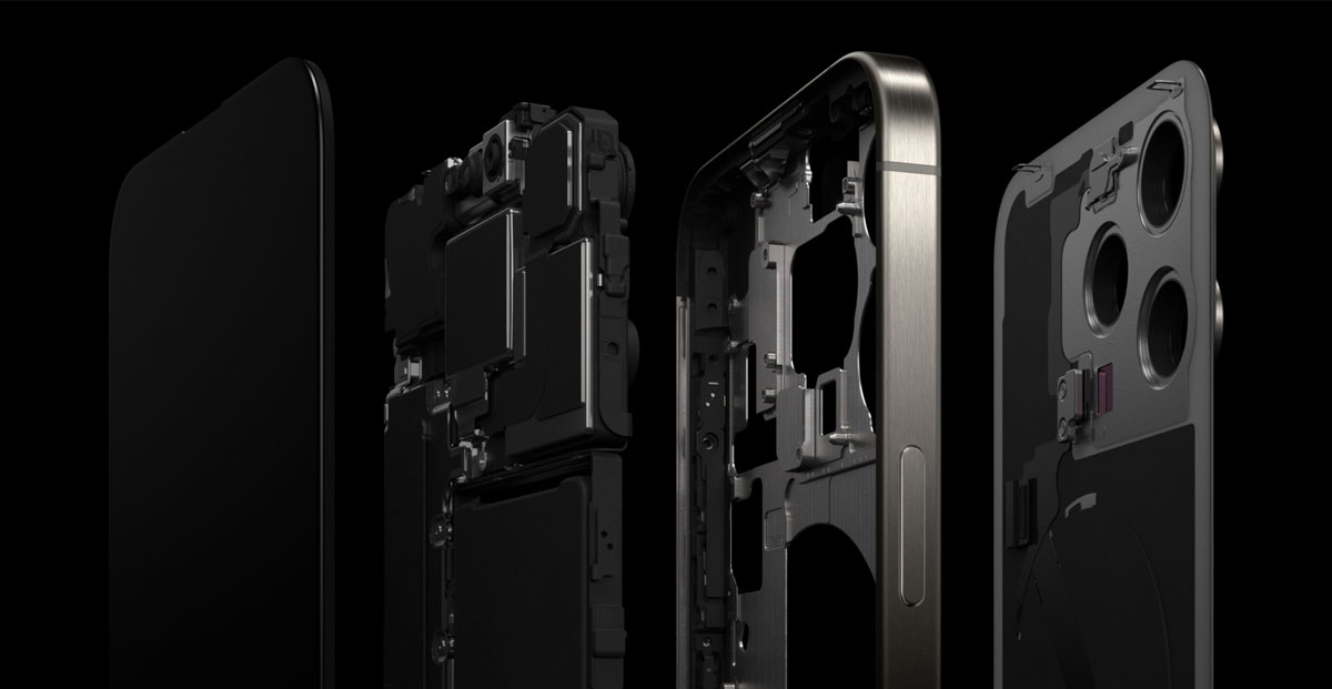 На изображении разобранный титановй корпус iPhone 15 Pro