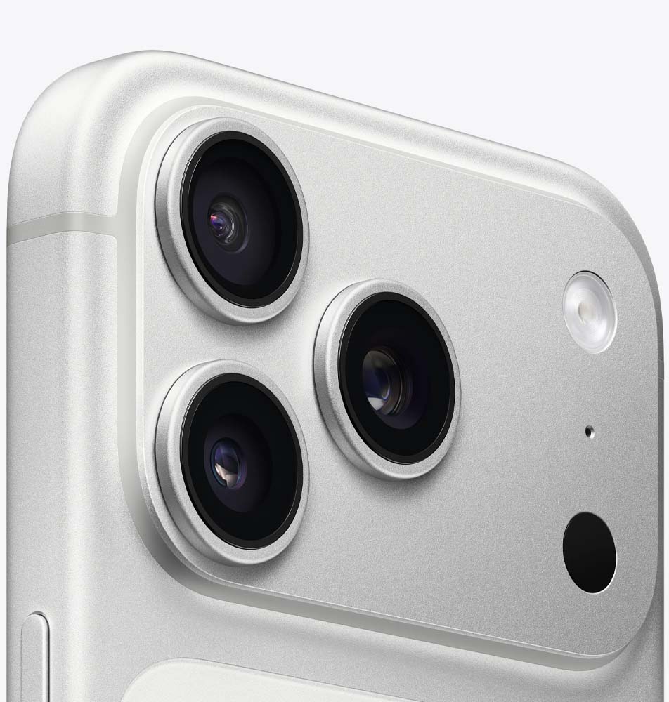 Вид на камеры iPhone 17 Pro Серебрстый