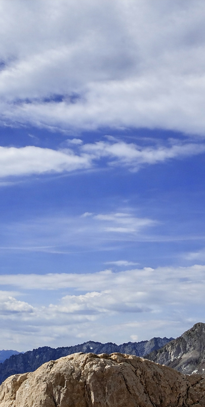 Изображение, демонстрирующее фото и видео съёмку на Apple iPhone