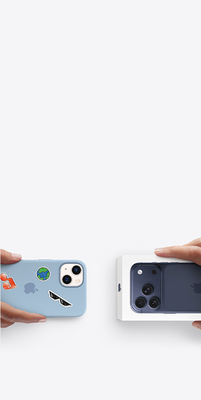 Рядом: iPhone 13 в силиконовом чехле с наклейками на задней панели, коробка от нового iPhone 17 Pro