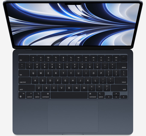 Вид сверху, показывающий клавиатуру MacBook Air 13 M2 Тёмная ночь