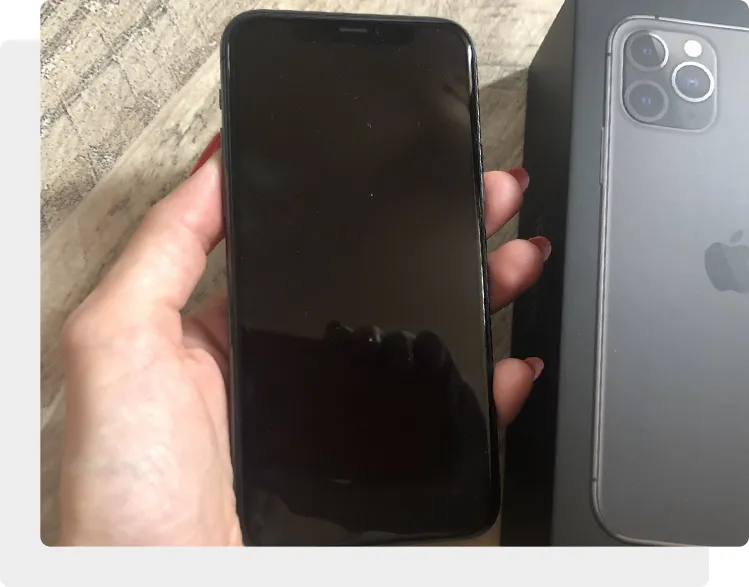 Экран не работает на iPhone 11 Pro Max