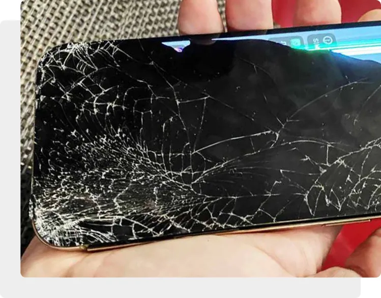 Разбилось стекло iPhone 13 Pro