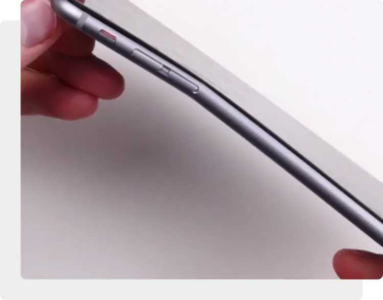 Сильные повреждения копуса iPhone 6S