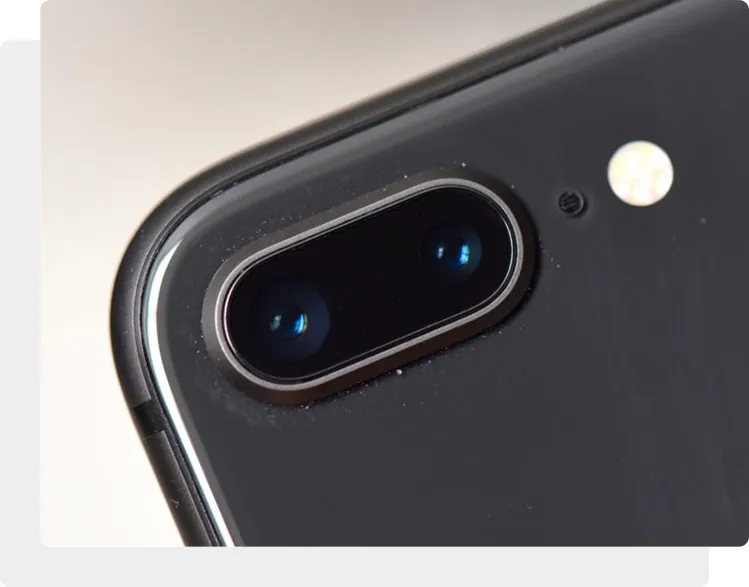Не работает основная камера iPhone 8 Plus