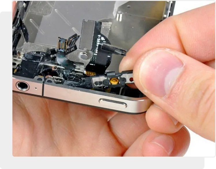 Сломалась кнопка вкл / выкл iPhone SE