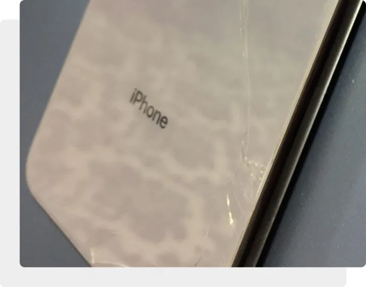 Треснула задняя крышка iPhone XS Max
