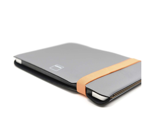 Фото чехла для MacBook 12 Acme Sleeve Skinny, серый/оранжевый