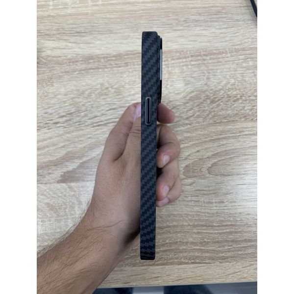 Чехол пластиковый Piblue MagSafe под карбон iPhone 14 Pro (черный) - фото 3