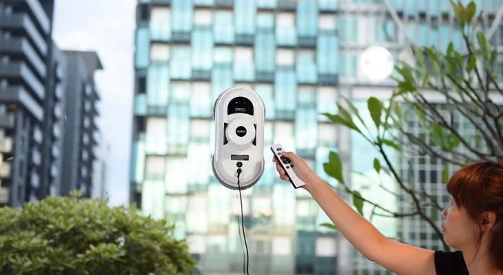 Прокат робота HOBOT-188, мойщика окон, стен, полов и кафеля.