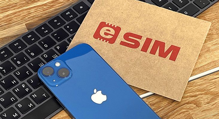 Как подключить две eSIM в iPhone 13?